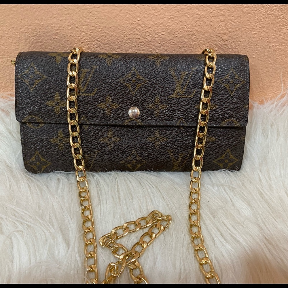 Louis Vuitton Sarah Long Wallet